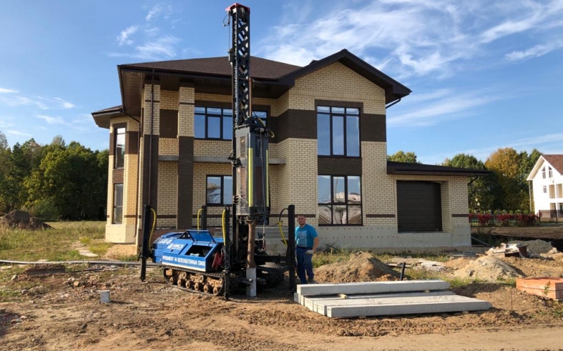 Забивка Железобетонных свай С30.15-3 75 шт. в КП «Земляничная Поляна»