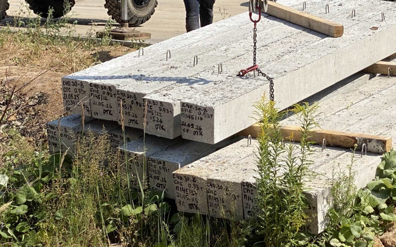 Забивка ж/б свай С40.30-3- 107 шт. В коттеджном посёлке «Баден-Баден» д. Афонино